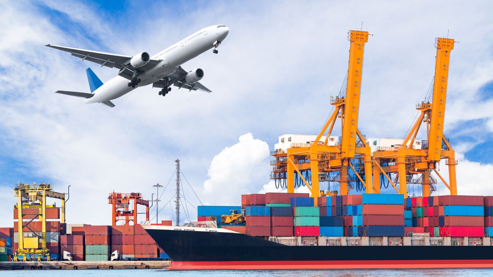 Sea-Freight-vs-Air-Freight-Which-is-Right-for-Your-Business-in-Chennai